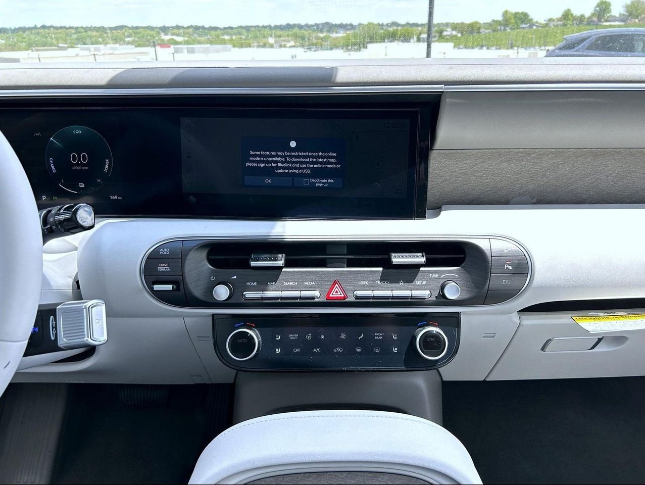 New 2026 Black Hyundai SEL Premium image 13