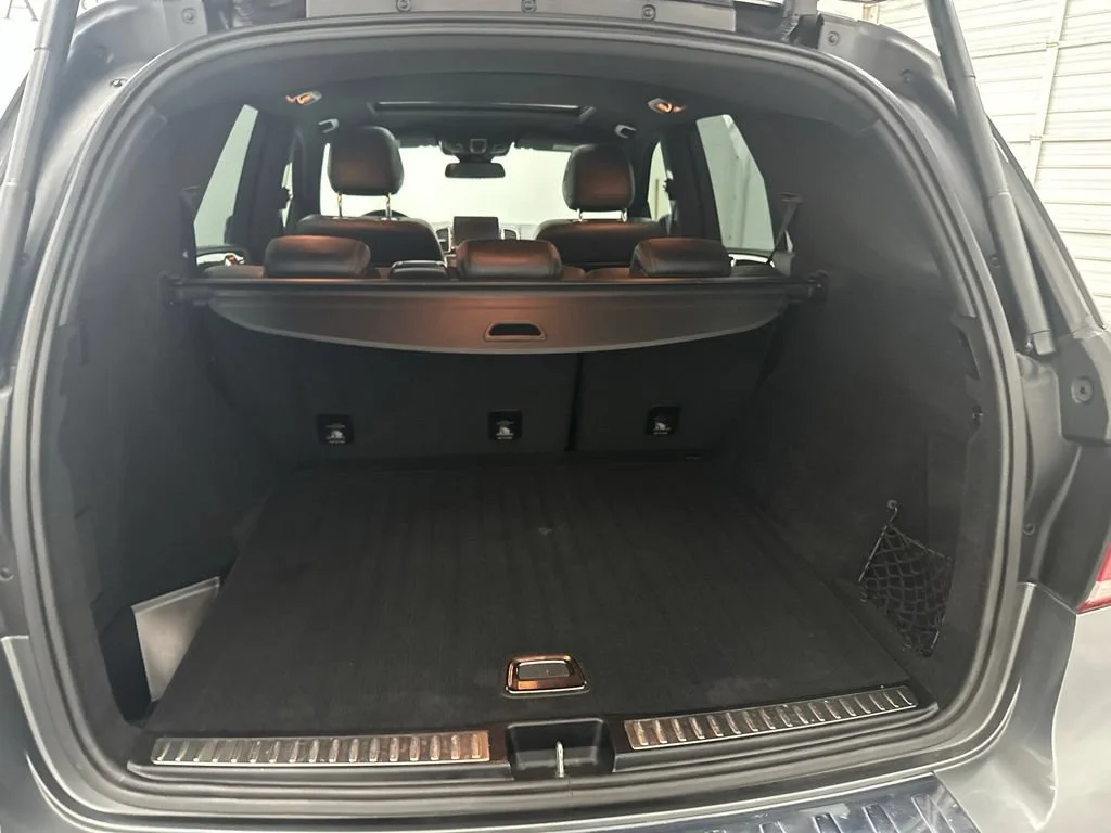 Used 2017 Gray Mercedes-Benz GLE 350 image 28