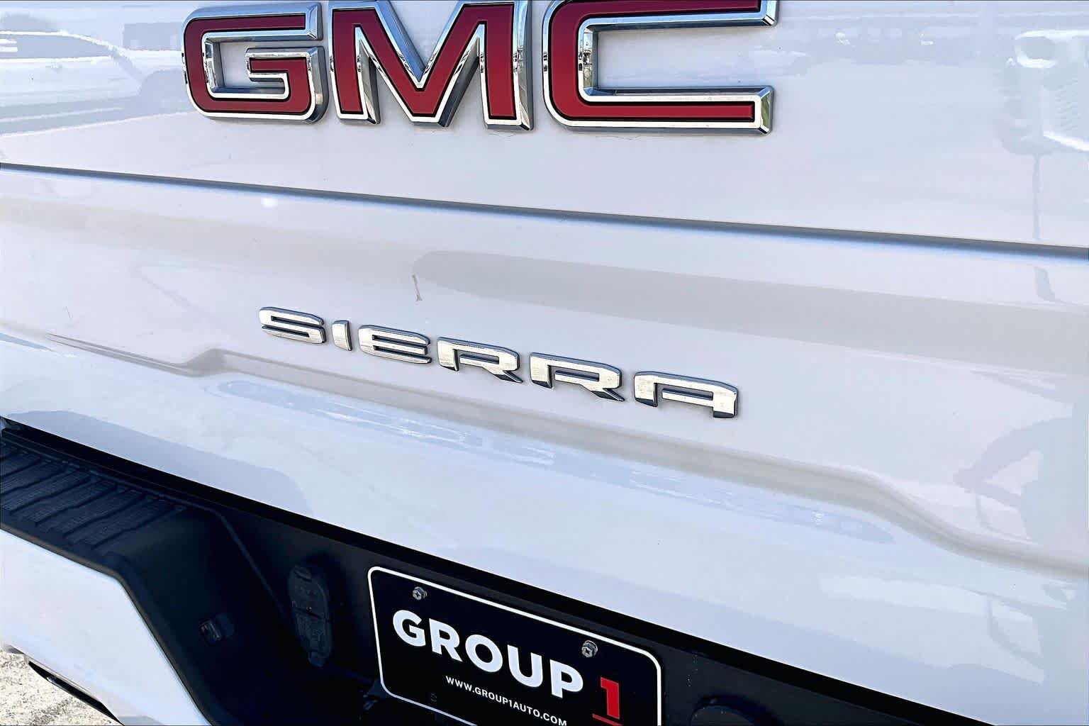 Used 2021 SUMMIT WHITE GMC AT4 image 10