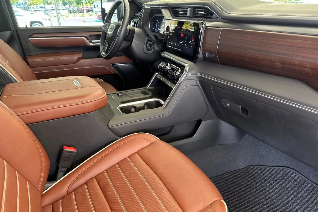2024 GMC Sierra 2500HD Denali Ultimate - Photo 15