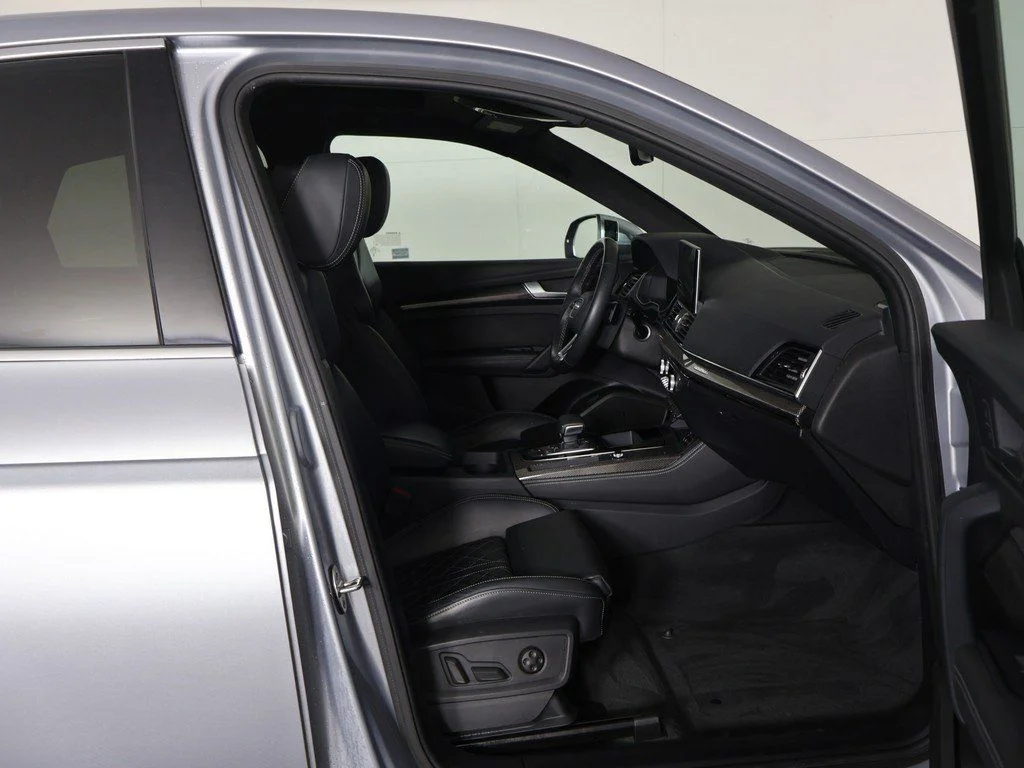 Used 2023 Silver Audi Premium Plus image 31