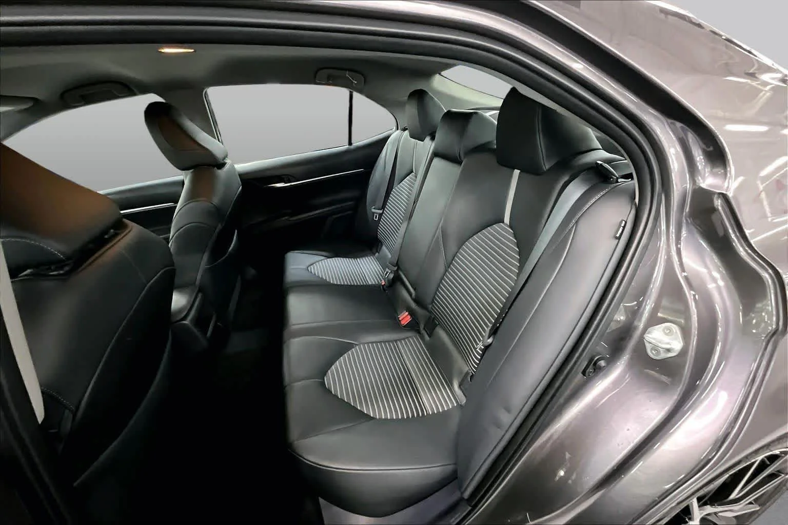 Used 2023 Predawn Gray Mica Toyota SE image 18