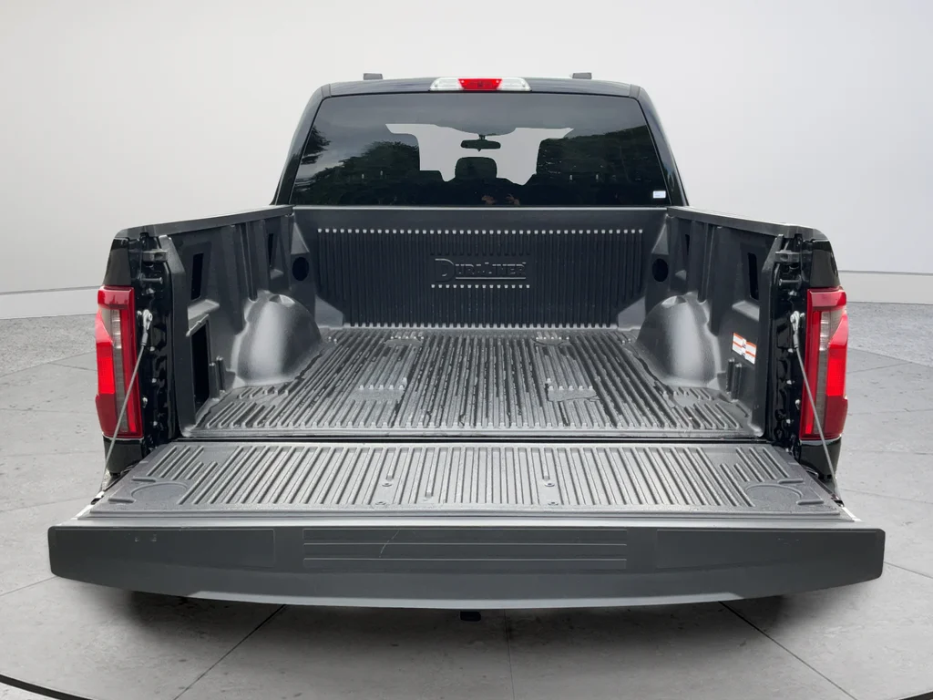 Used 2025 Black Ford XLT image 19