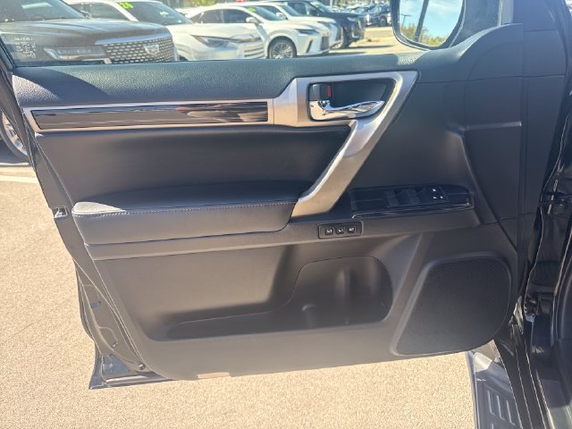 Used 2020 Black Lexus 460 image 12