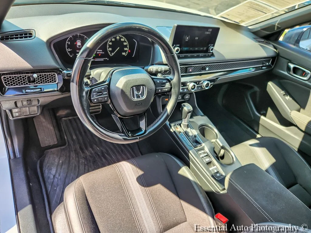 Used 2022  Honda Sport image 8