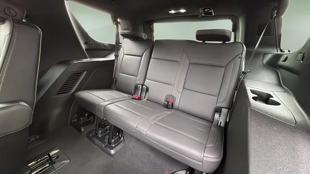 Used 2025 Black Chevrolet High Country image 33