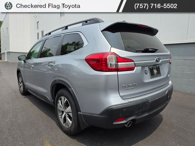 Used 2021 Ice Silver Metallic Subaru Premium image 5