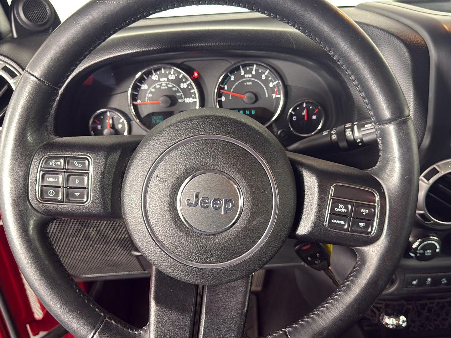 Used 2013 Rock Lobster Jeep Sahara image 17