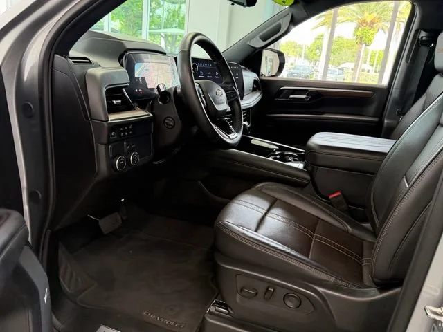 Certified Used 2025 Sterling Gray Metallic Chevrolet High Country image 8