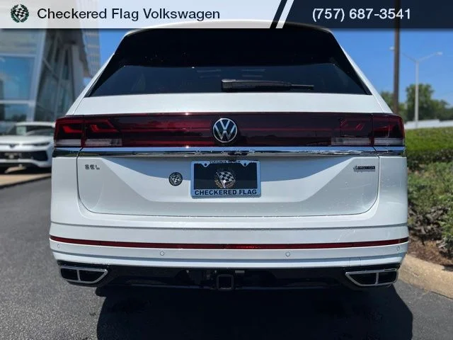 New 2026 White Volkswagen 2.0T SEL Premium R-Line image 10