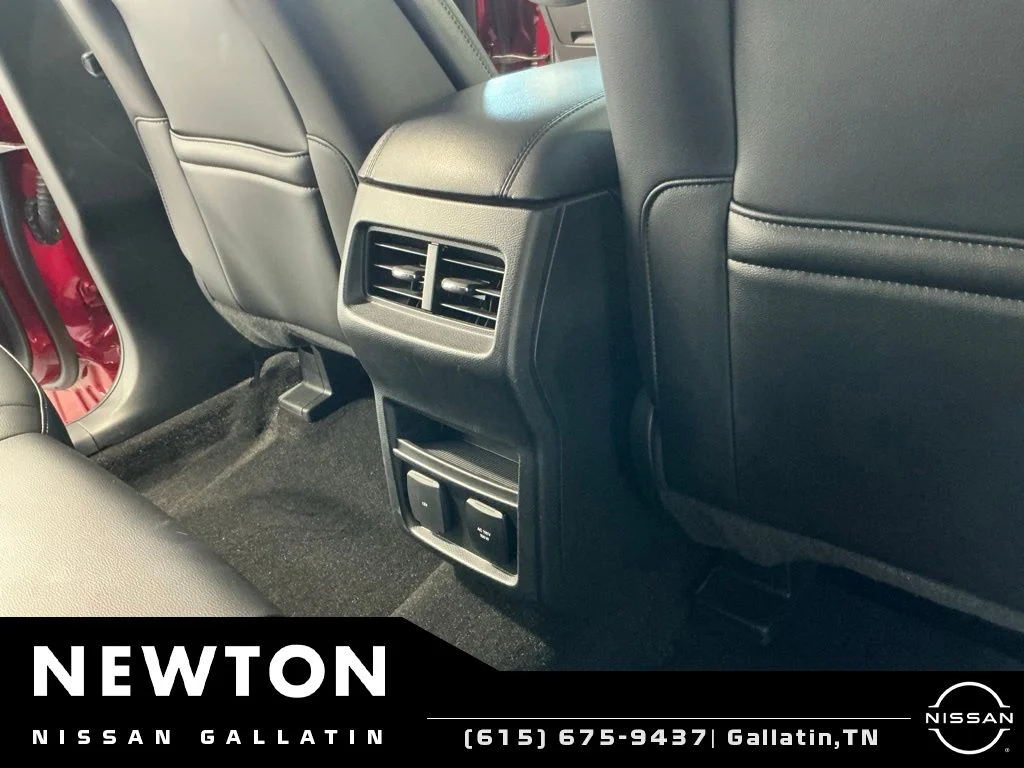 Used 2019 Ruby Red Metallic Ford SEL image 16