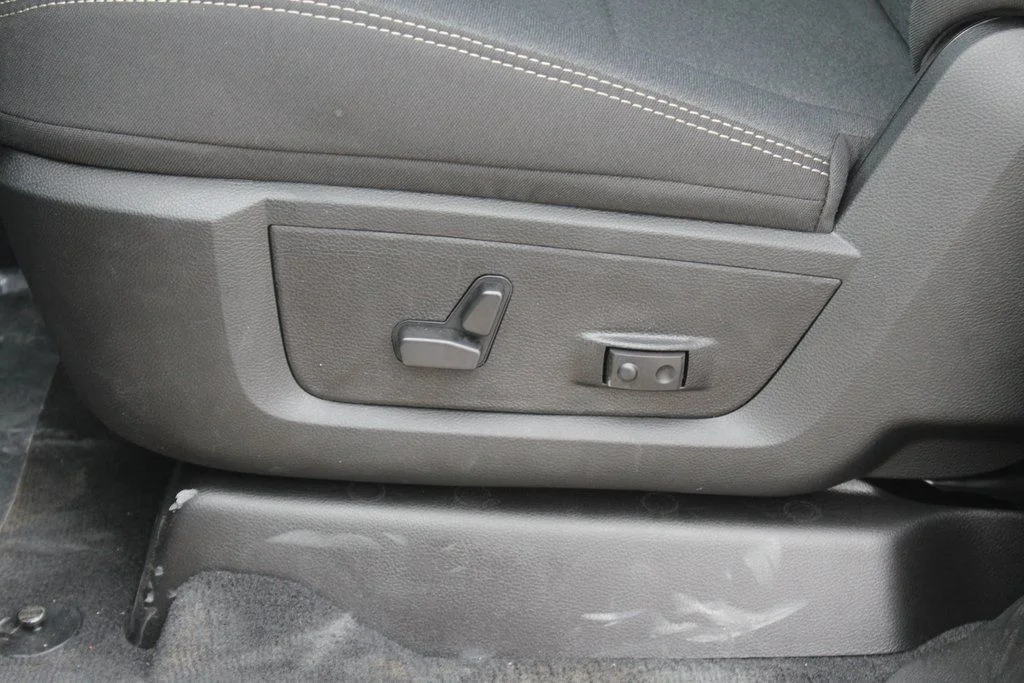 2026 RAM 2500 Big Horn - Photo 11