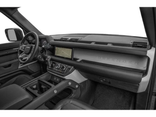 Used 2024 White Land Rover S image 15
