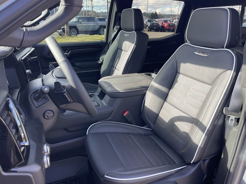 2026 GMC Sierra 1500 AT4X - Photo 20