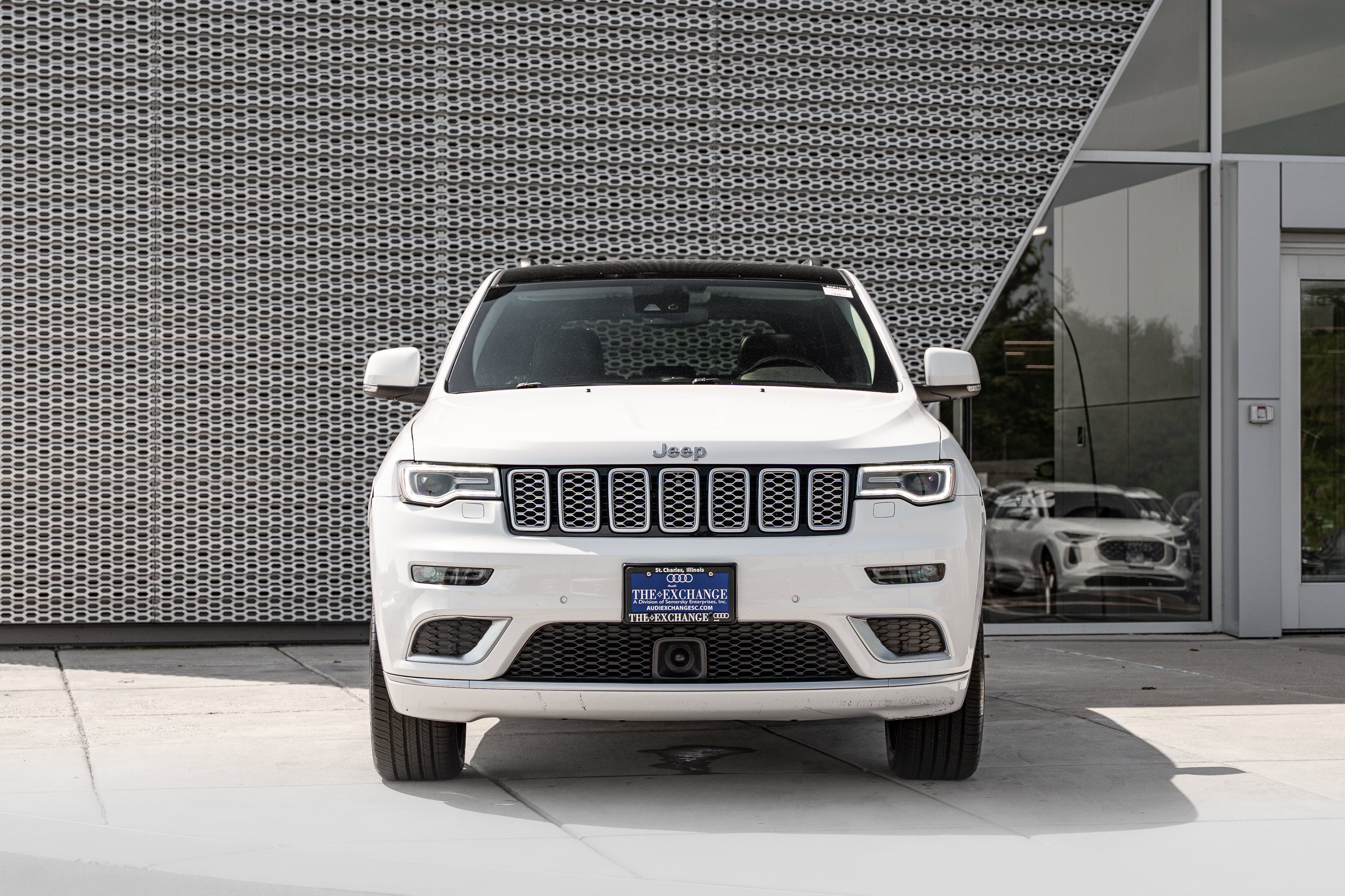 Used 2020 Bright White Clearcoat Jeep Summit image 35