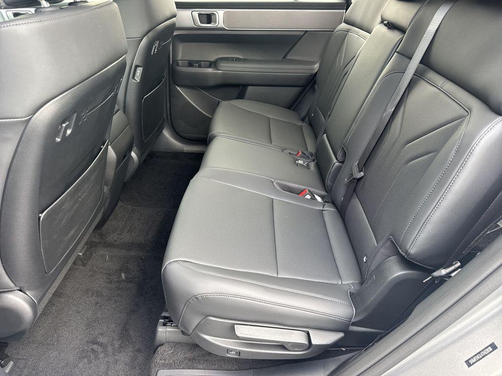 New 2026 Silver Hyundai SEL FWD image 19