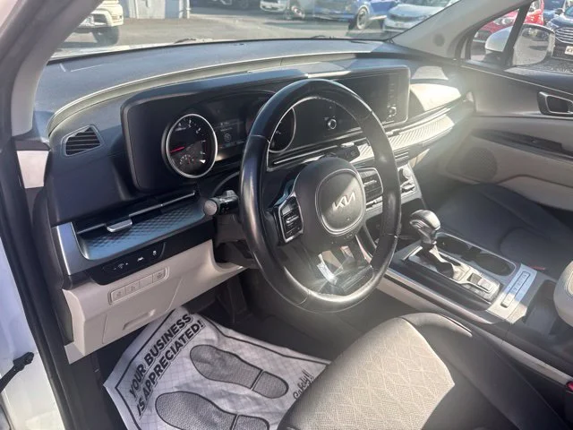 Used 2022 White Kia LXS image 19