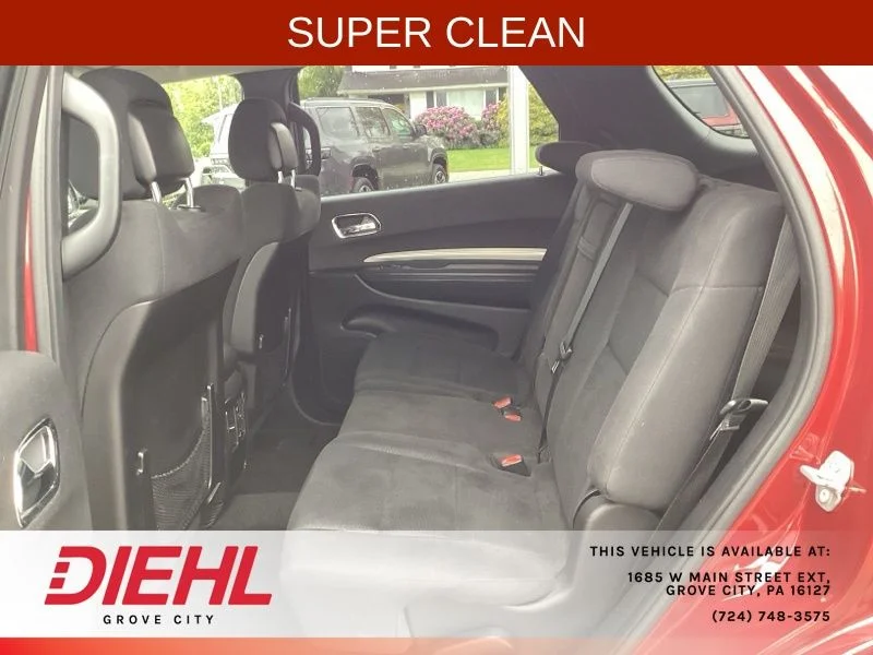 Used 2015 Red Dodge SXT image 8