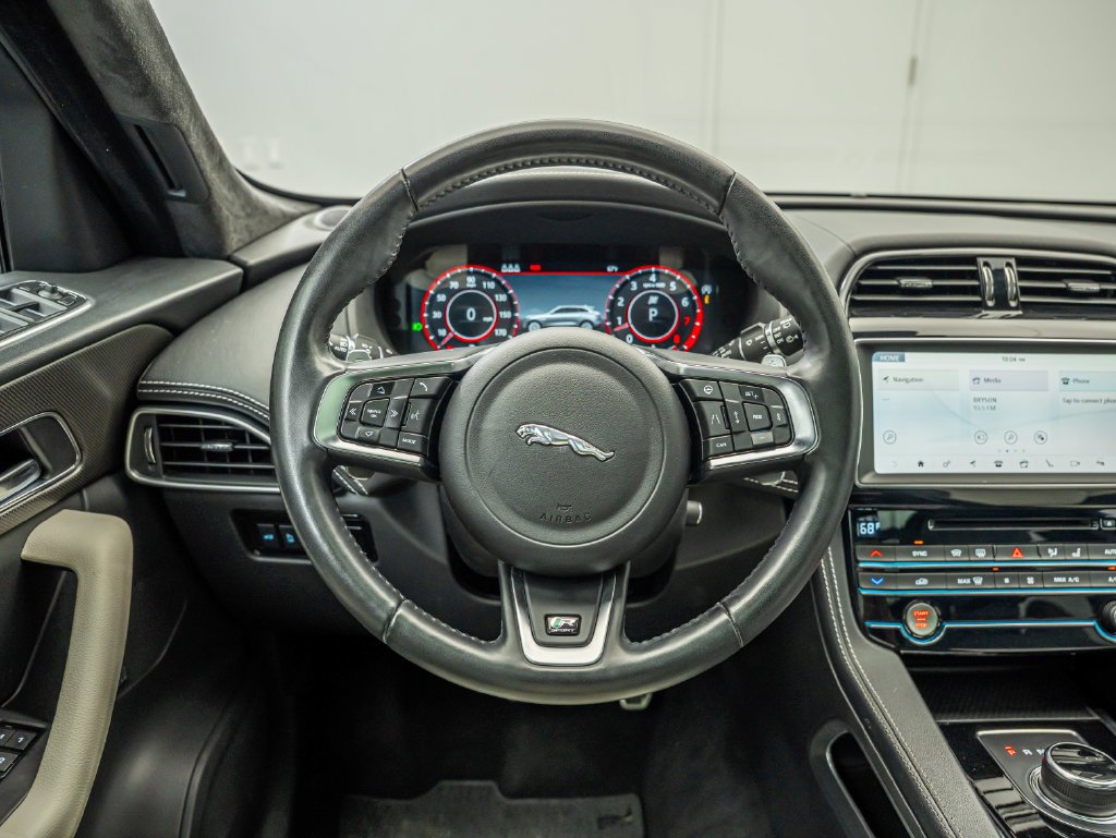 Used 2019 Caesium Blue Metallic Jaguar 30t R-Sport image 23