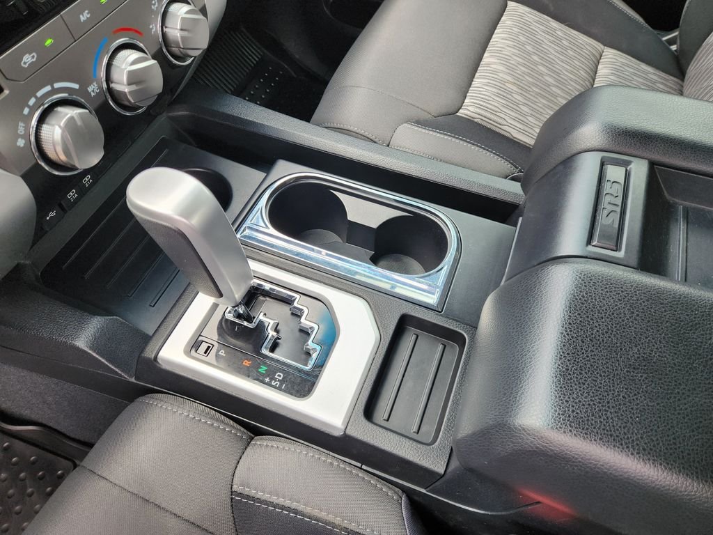 Used 2020 Super White Toyota SR5 image 18
