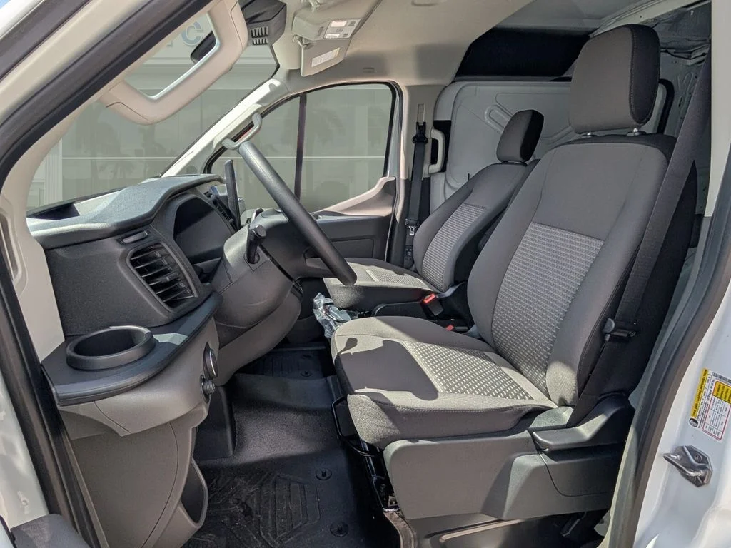 New 2026 Oxford White Ford Cargo Van image 3