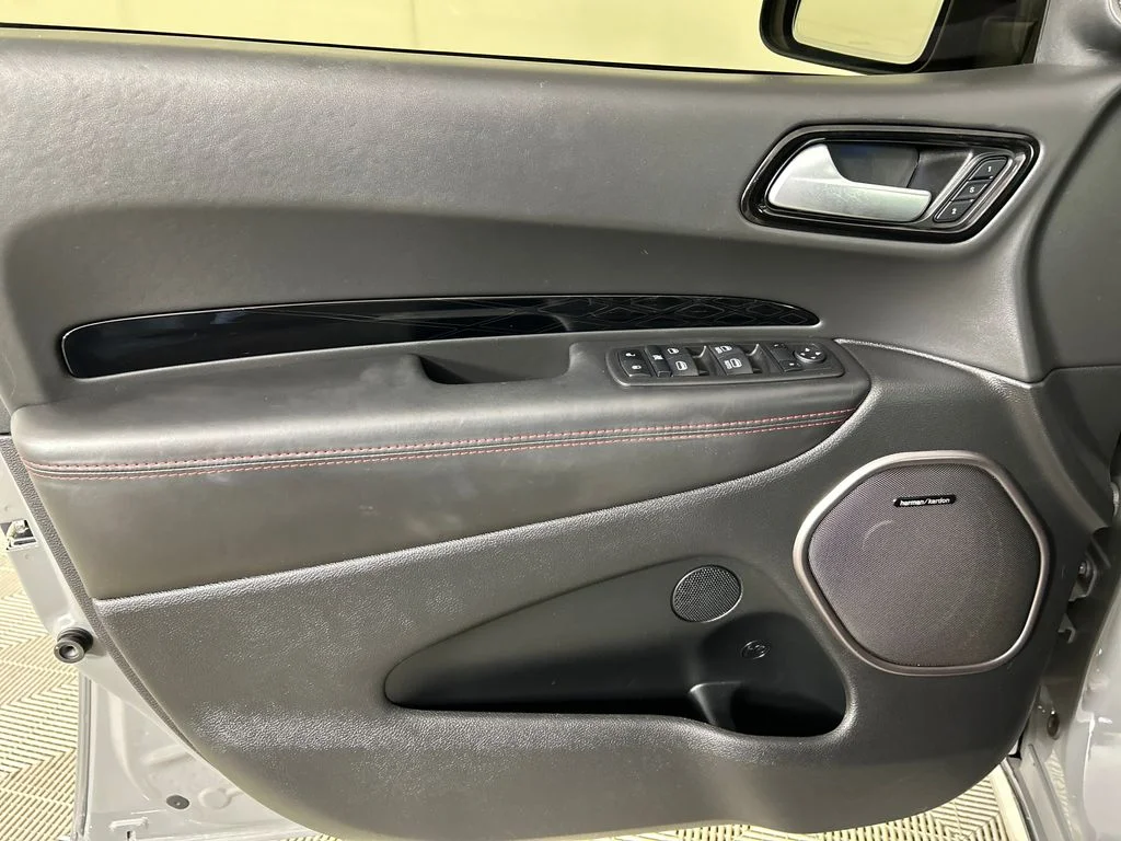 Used 2023 Gray Dodge Citadel image 11