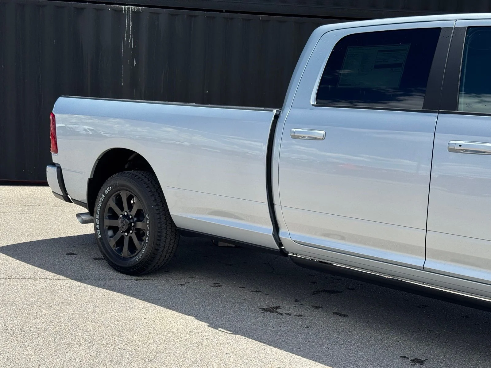 New 2026 Silver-Zynith Exterior Paint RAM Laramie image 5