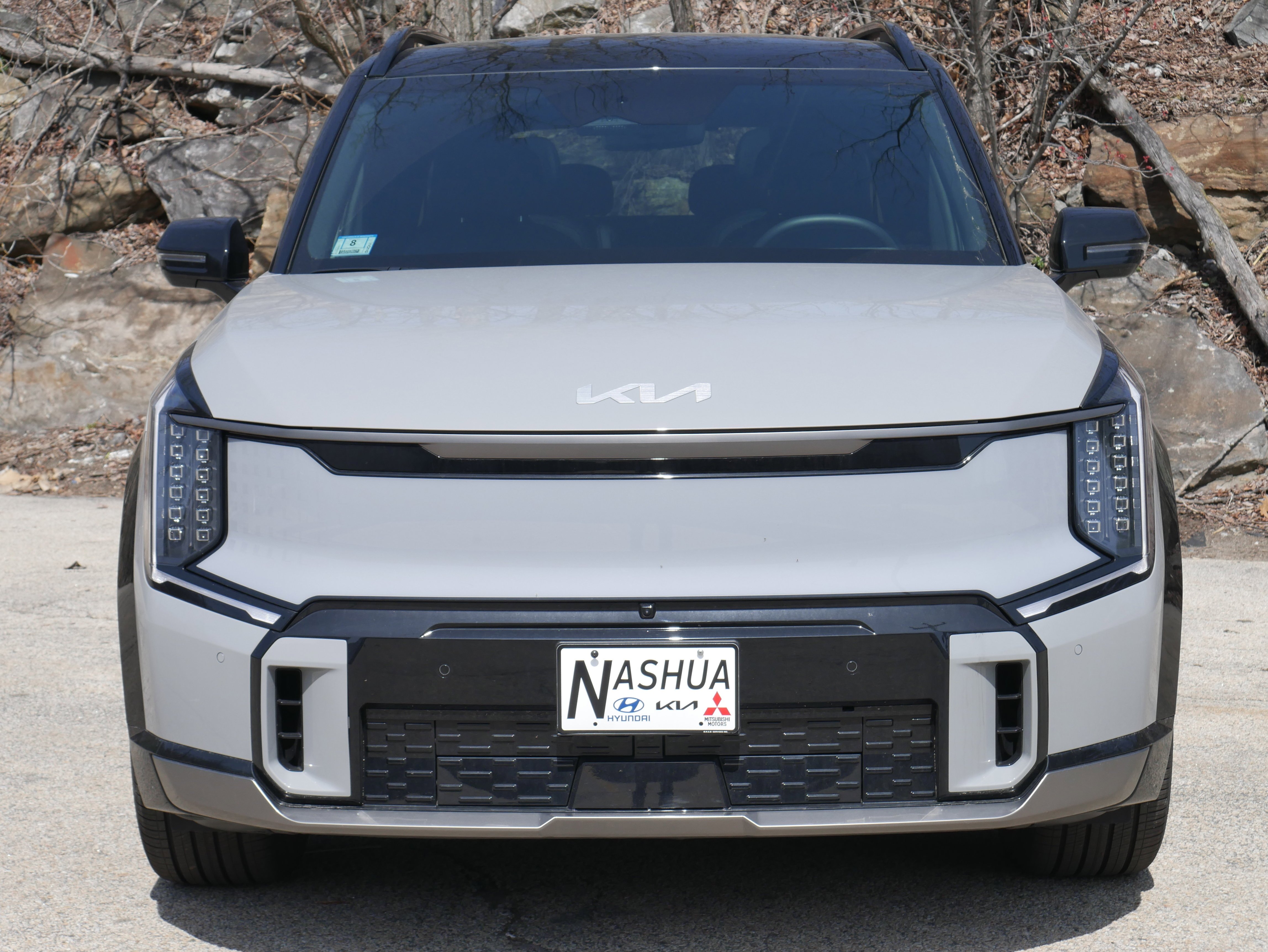 Used 2026 Kia EV9 GT-Line with VIN 5XYAEFS58TG008377 for sale in Nashua, NH