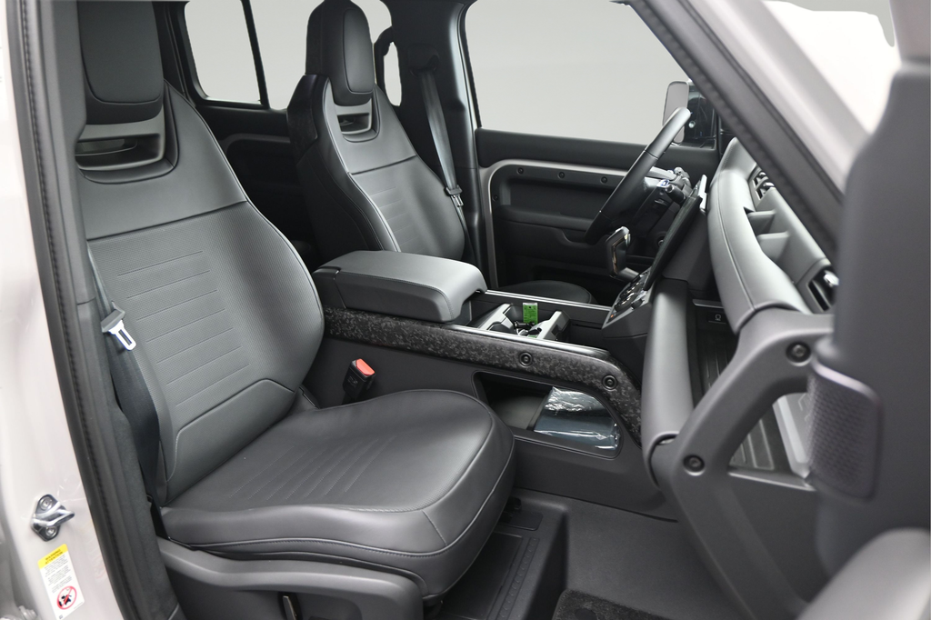 New 2026  Land Rover  OCTA image 9