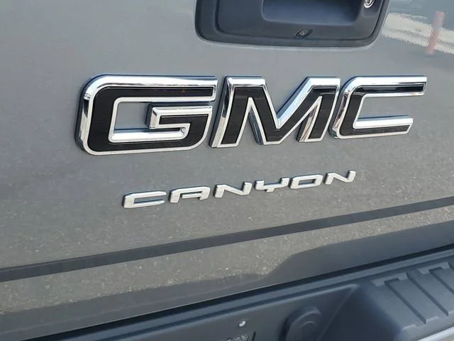 Used 2022 Satin Steel Metallic GMC Elevation image 27