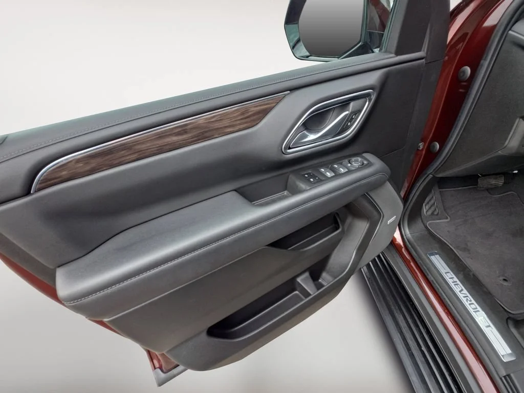 Used 2022 Auburn Metallic Chevrolet LT image 10