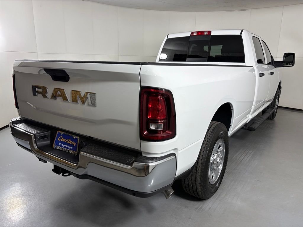 New 2026 Bright White Clear-Coat Exterior Paint RAM Tradesman image 8
