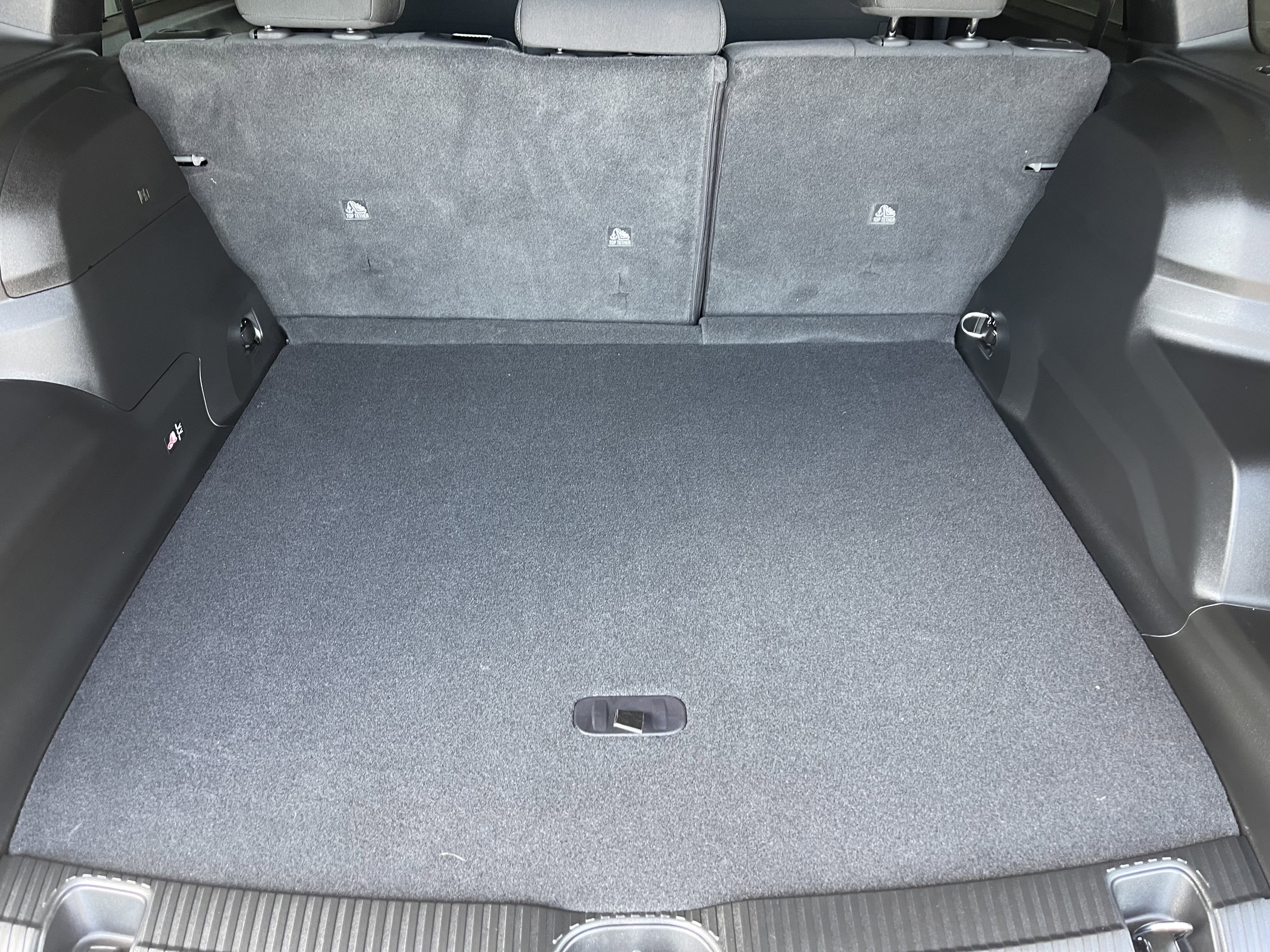New 2026 Sting-Gray Clear-Coat Exterior Paint Jeep Laredo image 15