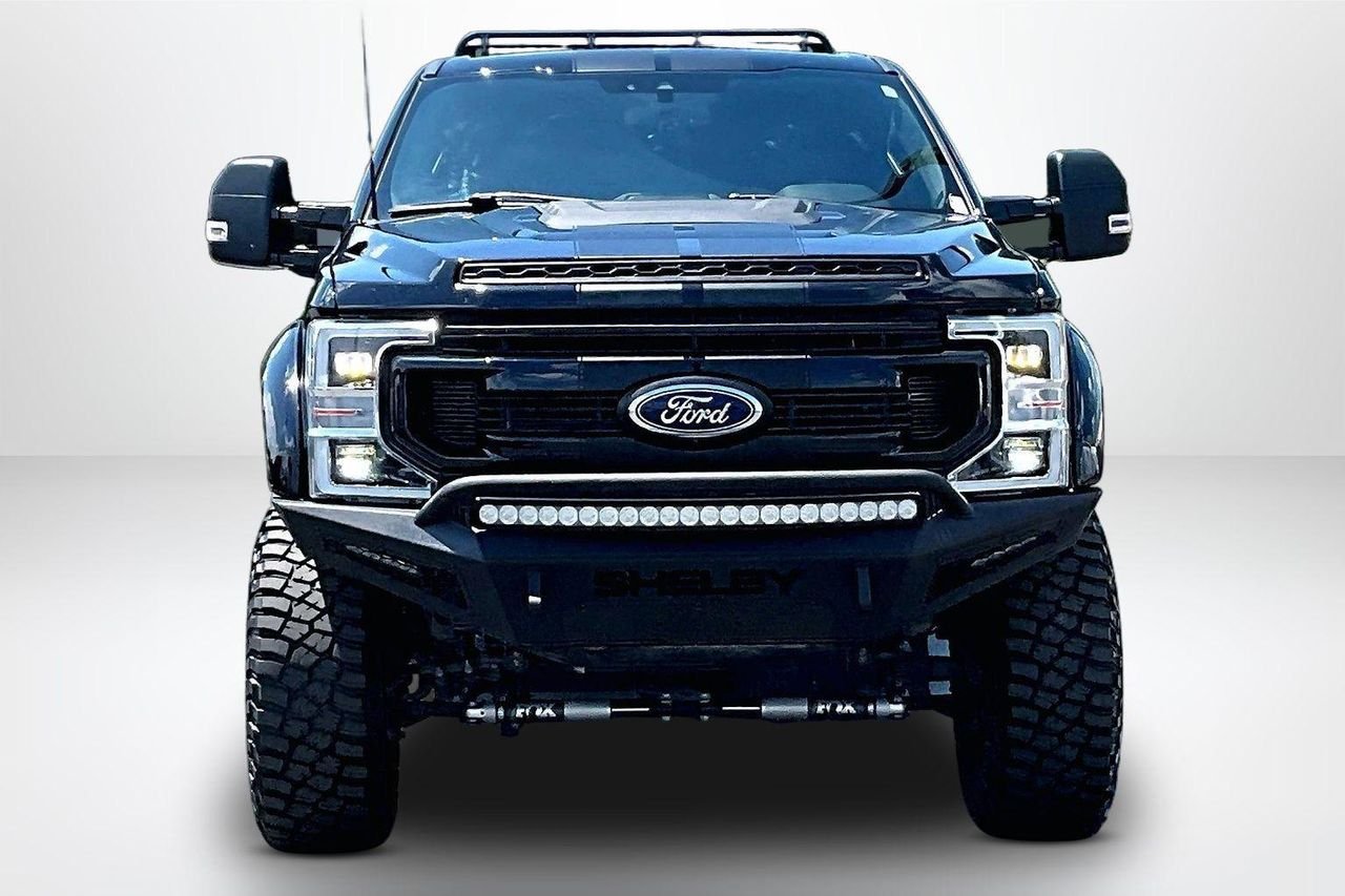 Used 2022 AGATE BLACK Ford LARIAT image 2