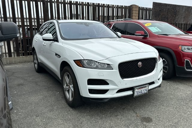 Used 2017 White Jaguar 20d Premium image 2