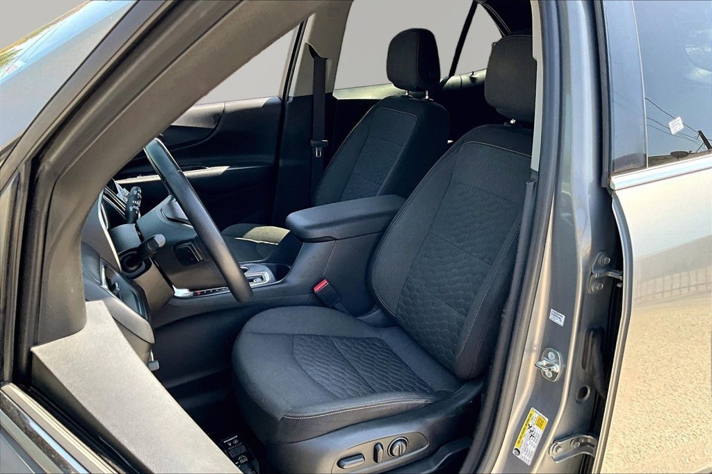 Used 2018 Gray Chevrolet LT image 21