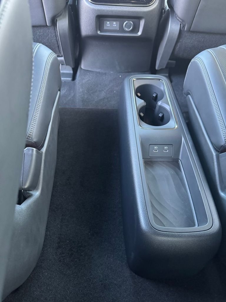 New 2026 Aspen White TriCoat / Super Black Two-tone Nissan PRO-4X® image 18