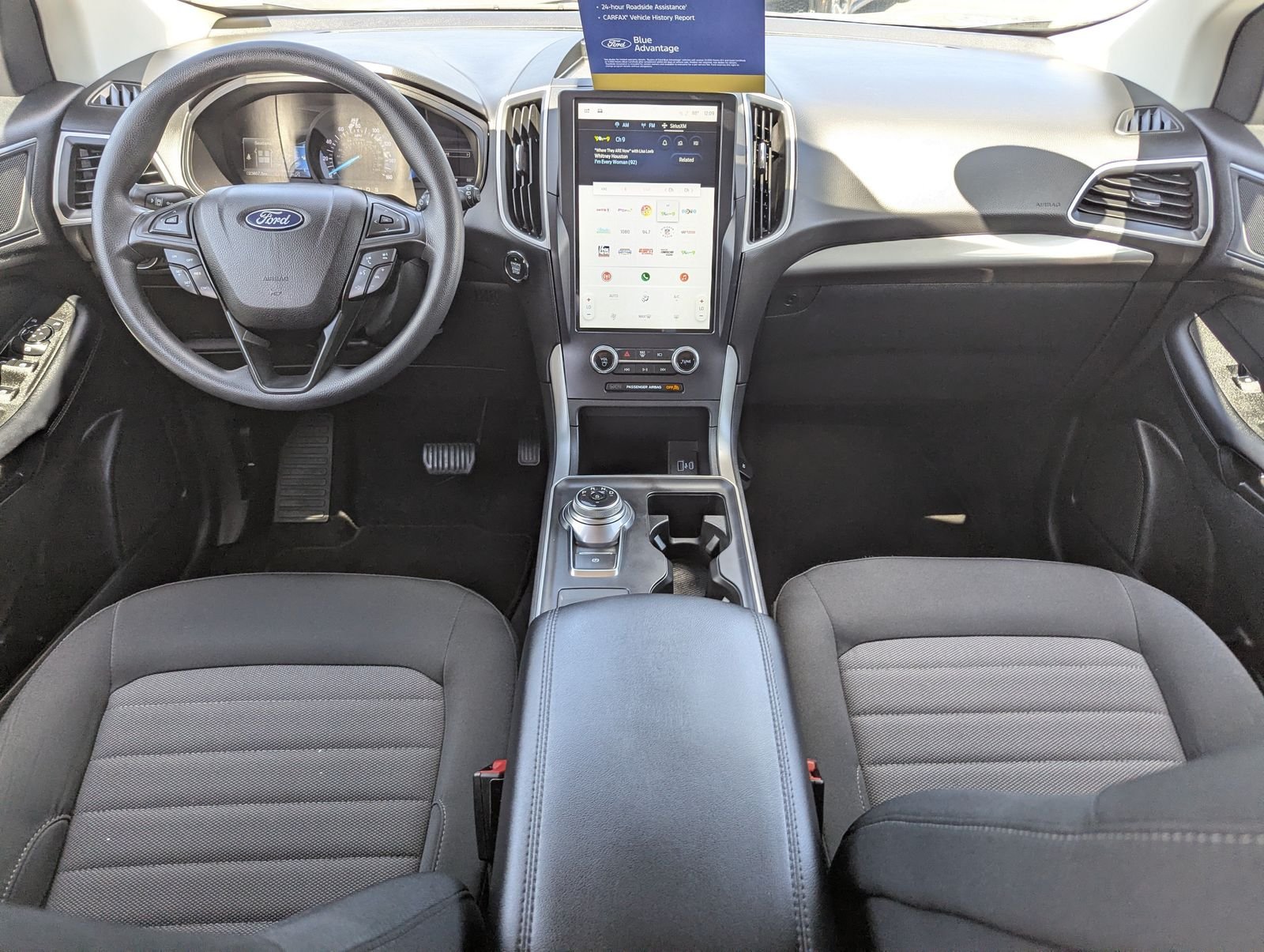 Used 2022 Silver Metallic Ford SE image 18