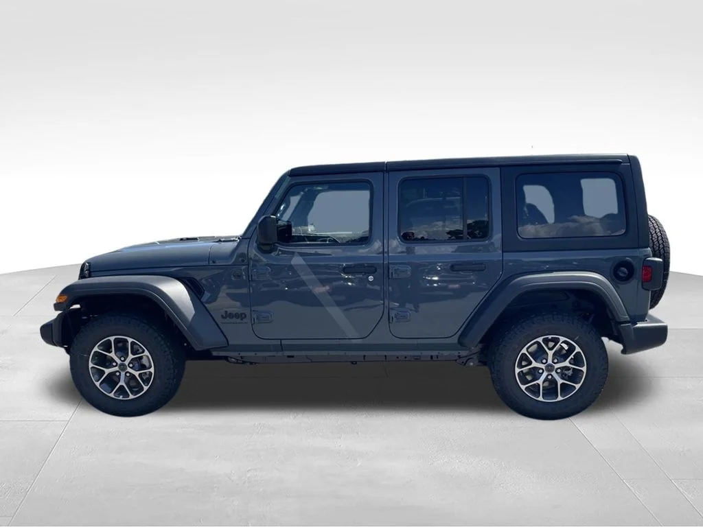 New 2025 Anvil Clear-Coat Exterior Paint Jeep Sport S image 3