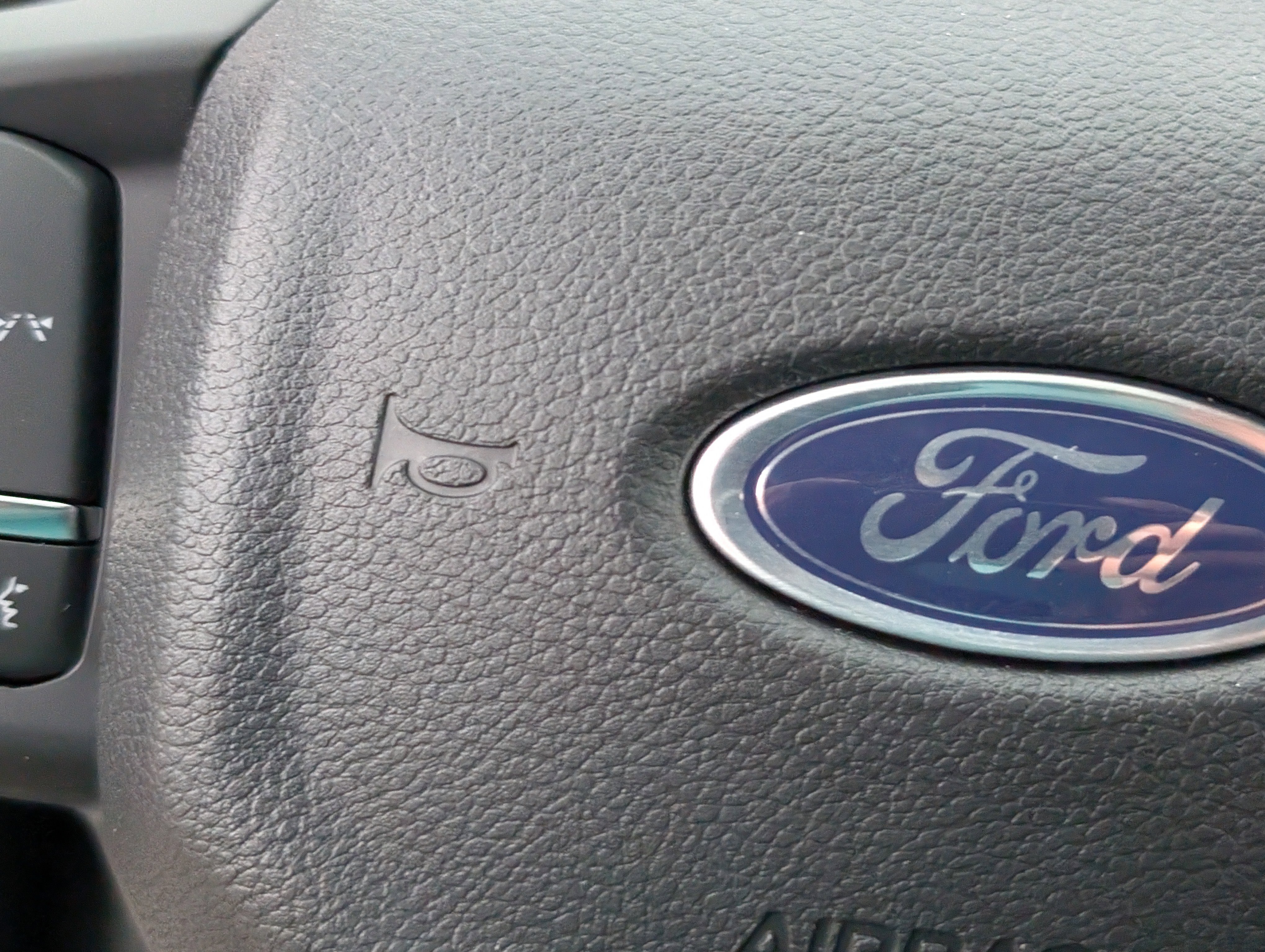 New 2026 Carbonized Gray Metallic FORD XLT image 19