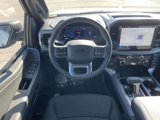New 2026 Oxford White Ford XLT image 7
