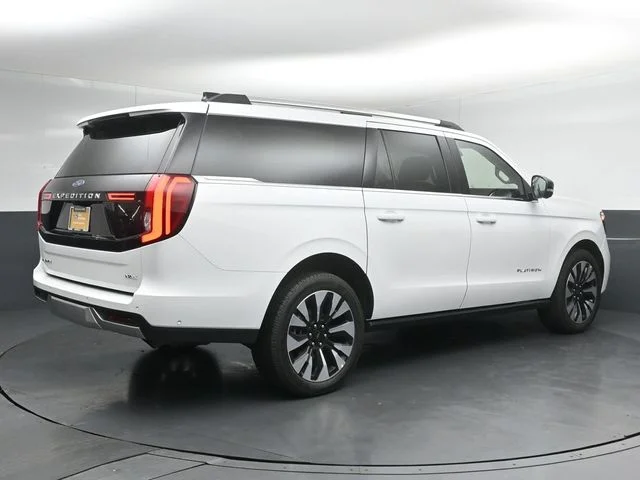 Certified Used 2025 Oxford White Ford Platinum image 7
