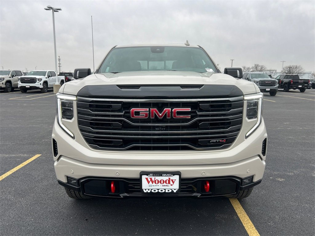 2026 GMC SIERRA - Image 2