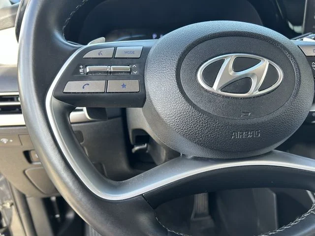 Used 2024 Moonlight Cloud Hyundai SEL image 25