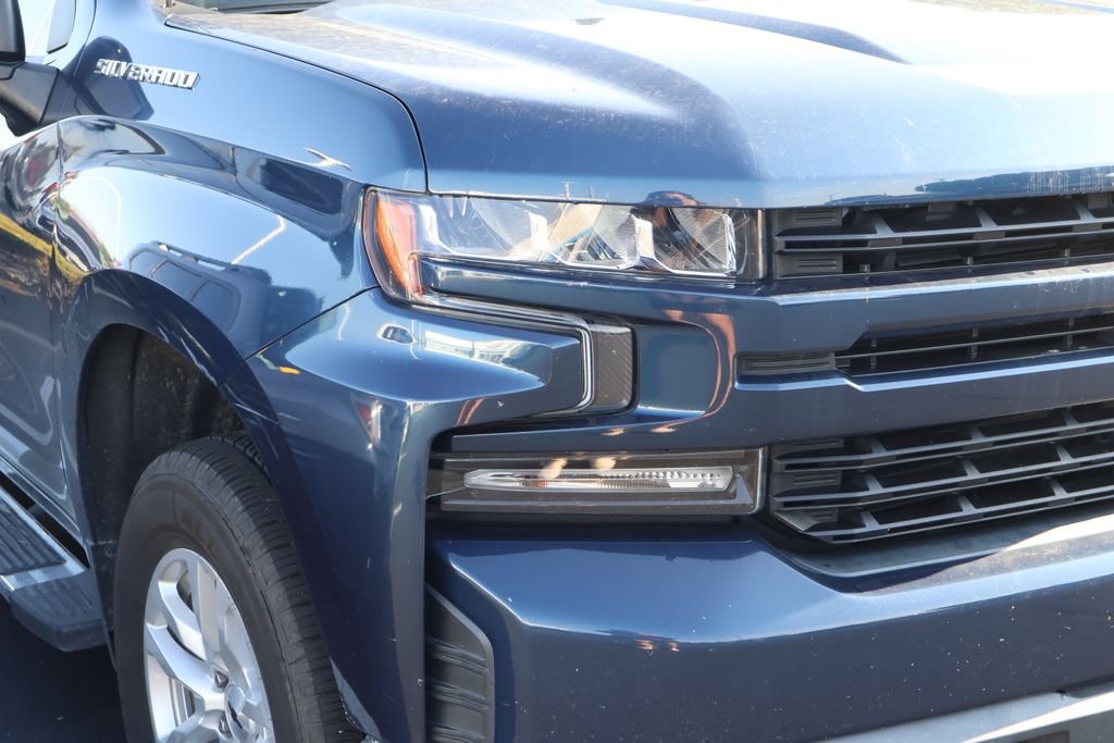 Used 2019 NORTHSKY BLUE METALLIC Chevrolet RST image 4
