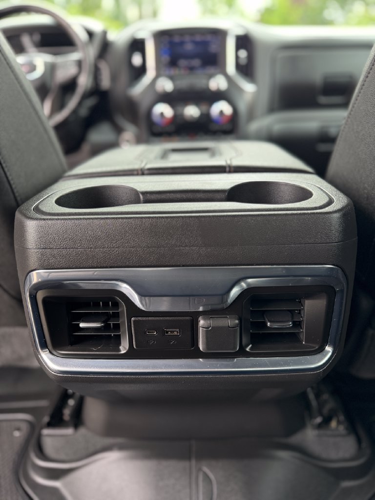 Used 2022 Summit White GMC AT4 image 27