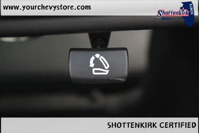 Used 2017 Black Chevrolet Premier image 16