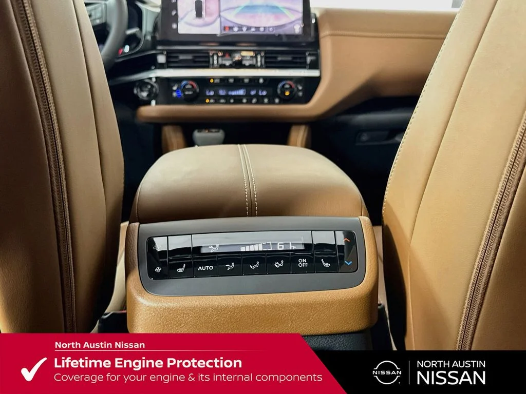 New 2026 White Nissan Platinum image 31