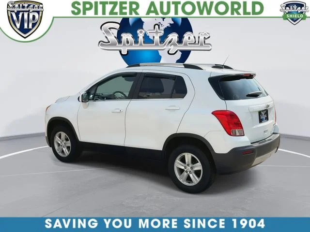 Used 2016 White Chevrolet LT image 7