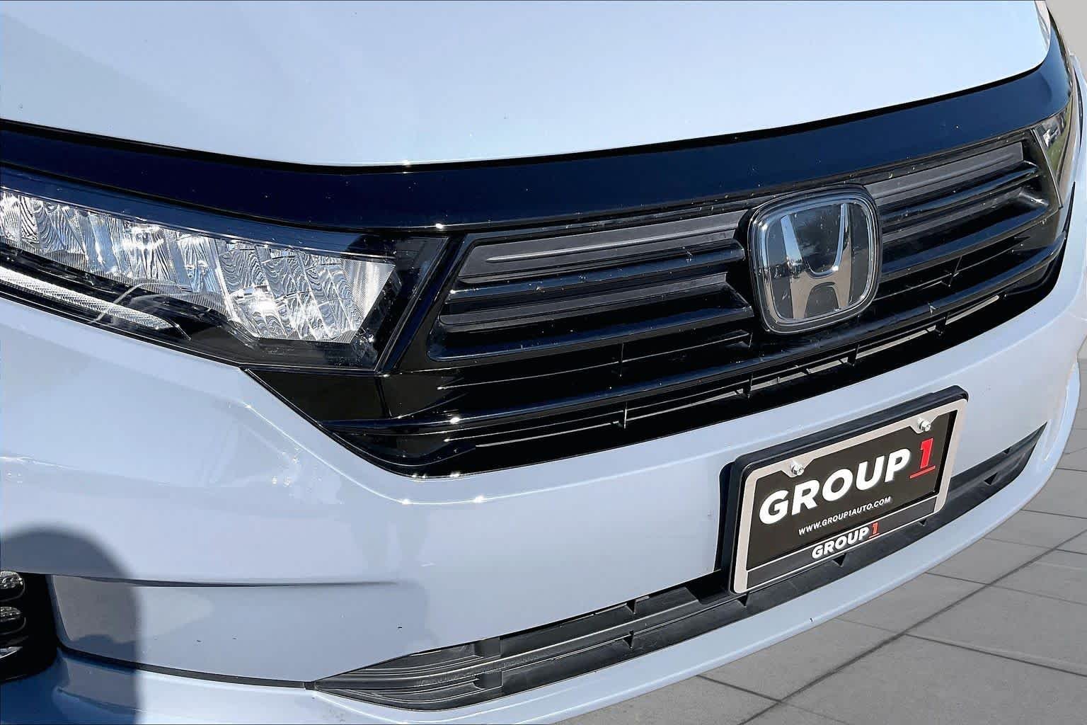 Used 2023 Sonic Gray Pearl Honda Sport image 28